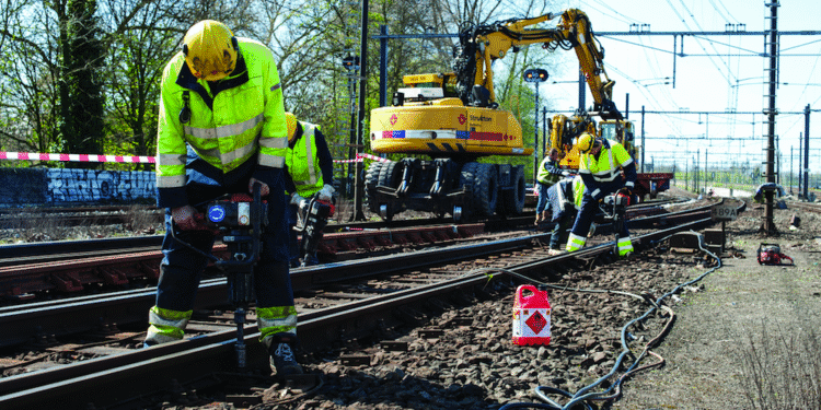 Huge investments needed to improve Dutch roads, railways