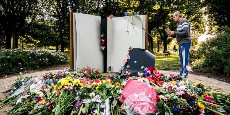 Stint electric wagon makers on trial 7 years after fatal crash