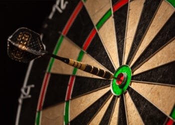 Fifteen Dutch players in PDC world darts championships