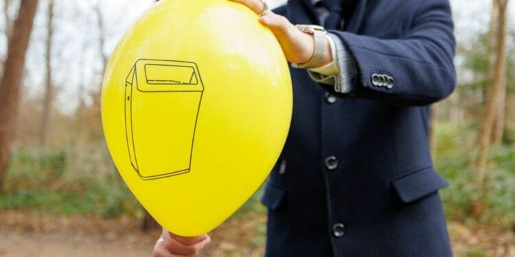 Katwijk urges locals to blow up balloons not bins at New Year