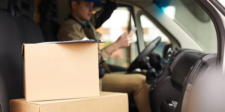 Dutch urged to wait and see on parcel surcharge after EU moves