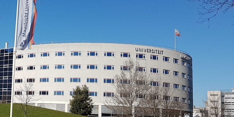 Dutch universities have close ties with Saudi oil firms: Trouw