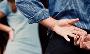 vreemdgaan lijkt opvallend veel op crimineel gedrag