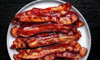 De geur van bacon kan in de baarmoeder kan je sneller dik maken