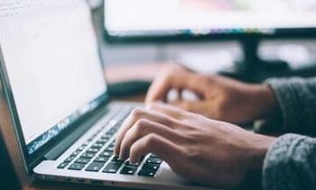 Oplichters passen nu ook truc met vacatures toe, zo herken je ’t