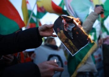 Hundreds of Kurds protest in The Hague against violence in Syria