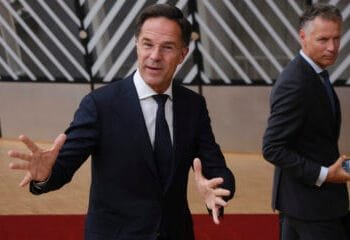 Podcast: The Secrets of the Trump Whisperer Edition