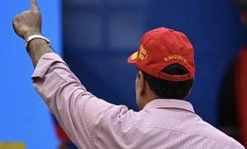 Trump deelt foto van Maduro aan boord van oorlogsschip