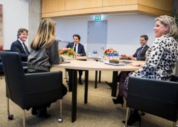 Coalition parties hope to swear in new Dutch government by March