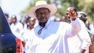 Zittende president Museveni wint verkiezingen Oeganda