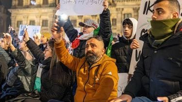 Honderden betogers bij pro-Koerdische demonstratie op de Dam