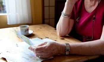 Dit bedrag verliezen huishoudens aan inkomen als hun kind 18 wordt