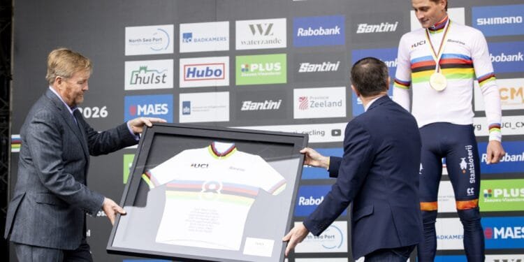 ”Majestic” Van der Poel claims record eighth cyclo-cross title