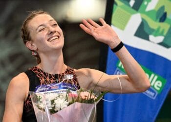 Femke Bol wins first 800 metre race and sets new Dutch record