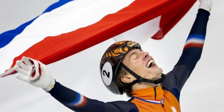 Two golds and a silver boost Dutch speed skating medal haul