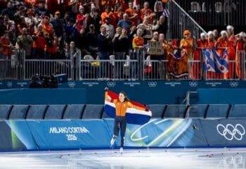 Gold for Femke Kok in 500m long-track, silver for Jutta Leerdam