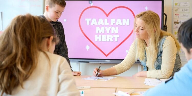 Frisian to be actively taught at schools in Friesland