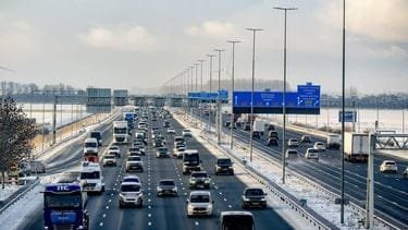 Zondag code geel in hele land om sneeuw en gladheid