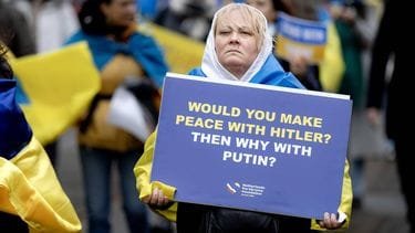 Ruim 600 mensen bij herdenking begin oorlog Oekraïne