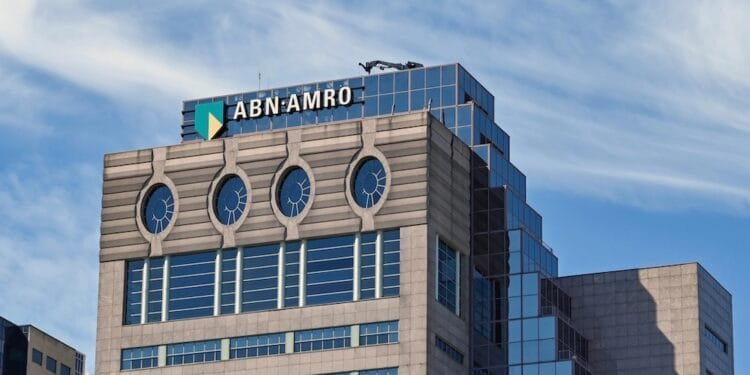 Man opened 46 bank accounts using deepfakes and stolen IDs