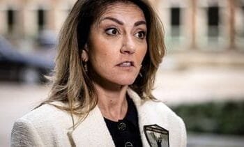 Zondag militair vliegtuig naar Oman om mensen terug te halen