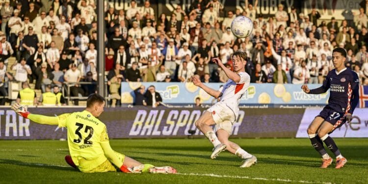PSV’s title party on hold as Telstar shine again, Feyenoord draw