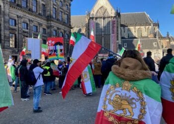 Dutch halt deportation of Iranian nationals – temporarily