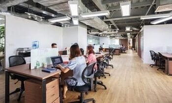 Open werkplekken hype, maar het zorgt voor meer pestgedrag