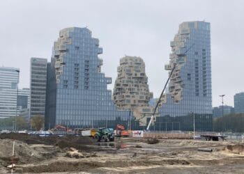 Government pledges more money to speed up house construction