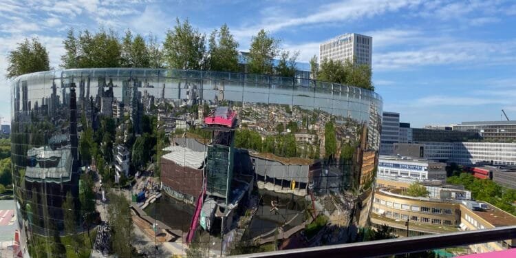 Rotterdam businessman and donor Martijn van der Vorm dies at 67