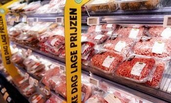 Supermarkten stoppen steeds meer plantaardige ingrediënten in vlees, vaak zónder dat je het ziet