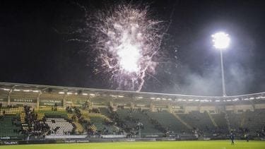 ADO Den Haag kampioen in eerste divisie na puntenverlies Cambuur