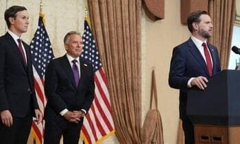 Vance vertrekt uit Pakistan na ‘laatste en beste bod’ aan Iran