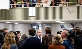 ‘Criminele vreemdelingen sneller ongewenst verklaren’