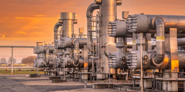 NAM to resume Groningen gas drilling despite opposition