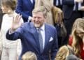 Half of Dutch think monarchy is too expensive, survey shows