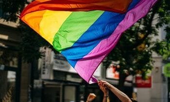 Denken jongeren conservatiever over lhbtiq+-onderwerpen? Dit zegt onderzoek erover