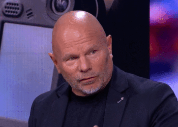 Ex-politiecommissaris over bodycams personeel Albert Heijn: ‘Triest dat het nodig is’