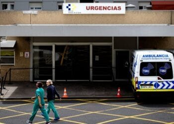 Possible hantavirus case reported in Spain, linked to KLM flight