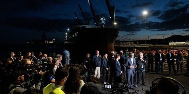 Hondius komt zondagochtend bij Tenerife, daarna naar Rotterdam