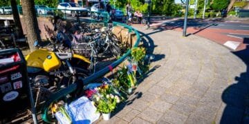 Girl, 15, dies after collapsing during Leiden half marathon