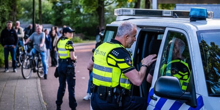 Police arrest 12 after third night of rioting at asylum shelter