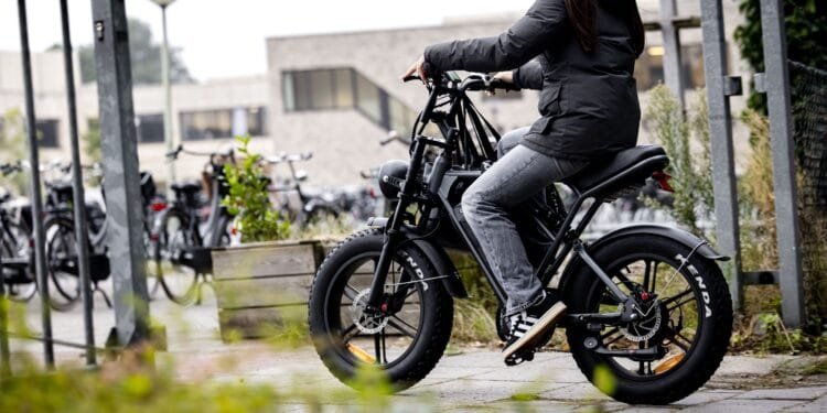 LAKS: ‘Veel scholieren last van geluidsoverlast door fatbikes tijdens eindexamen’