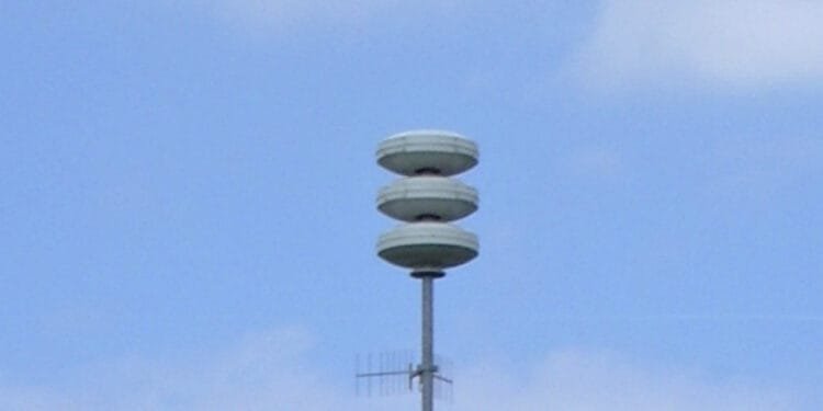 Justice minister says replacement for air-raid sirens is needed
