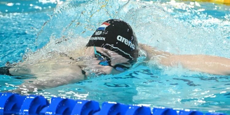 Steenbergen verbetert Nederlands record op 100 meter vrije slag