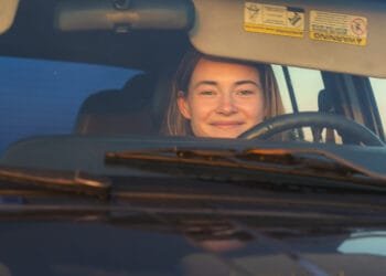 Emma Wortelboer koppelt 4 mannen van Texel aan dames van de overkant: ‘Hun vijver is klein’