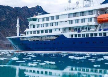 Hantavirus cruise ship kept in Rotterdam for extra cleaning