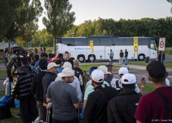 Warffum vangt vanaf donderdag 4 nachten asielzoekers Ter Apel op