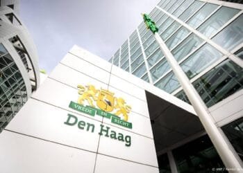 Stadhuis Den Haag ontruimd om verdachte situatie