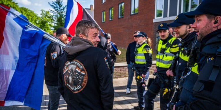 Asylum riot arrests reveal scale of outside involvement